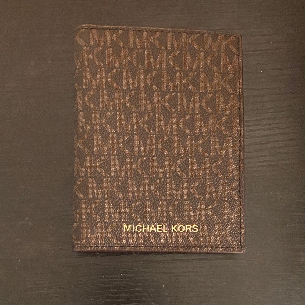 Michael Kors Signature Brown Passport And Card Holder